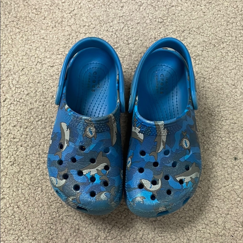 Crocs Kids Blue Shark Clogs